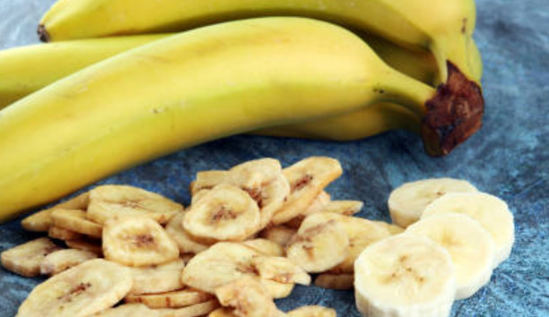 Why do bananas cause heartburn